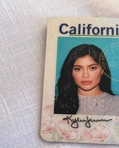 Drivers Licence Aesthetic Photo, Kylie Jenner Driving, Instagram Kylie Jenner, Stile Kylie Jenner, Kylie Jenner Photos