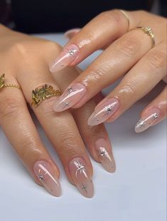 Design On Clear Nails, Korean Aura Nails, Nails With Sparkle Design, Sade Nails Art, Solid Nail Designs, Clear Nails Design, Nail Design Sparkle, Old Hollywood Nails, Nails With Letters