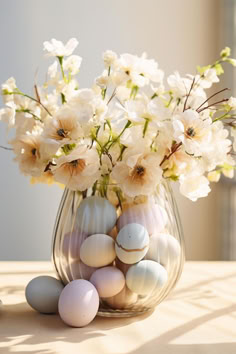 30+ Neutral Easter Decor Ideas to Bring Beauty to Your Home Easter House Decor Ideas, Easter Wedding Decorations, Minimal Easter Decor, Easter Decor Ideas For The Home, Easter Decorating Ideas For The Home, Easter House Decor, Neutral Easter Decor, Simple Easter Decor