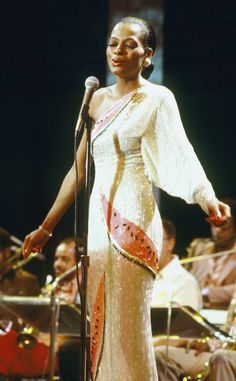 Diana Ross' Most Major Fashion Moments Ever - E! Online Metallic Tights, Midnight Special, Sparkly Gown, Bob Mackie, Style Savvy, The Midnight