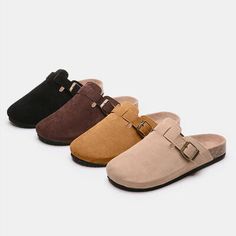 Gladiator Flats, Summer Couples, Suede Slippers, Leather Clogs, Womens Clogs, Artificial Leather, Walk On, Types Of Shoes, Suede Leather