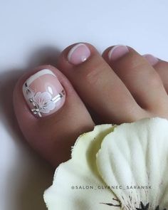 Nail Options, Toenail Art, Feet Nail Design, Pedicure Designs Toenails, French Pedicure, Unghie Nail Art, Gel Toe Nails, Toe Nail Color, Pretty Toe Nails