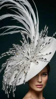 Crazy Kentucky Derby Hats, Philip Treacy Hats, Fascinator Hats Diy, Headpiece Diy, Pretty Hats, Crazy Hats, Kentucky Derby Hats