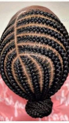 Corn Row Styles Natural Hair Short, Conrows Lines For Black Women Thick, Corn Rolls Braids Hairstyles Black Women, Straight Back Cornrows Natural Hair, Straight Up Cornrows Black Women, Freehand Hairstyle For Black Women, Small Lines Cornrows With Natural Hair, Straight Cornrows, Corn Rolls Braids Hairstyles