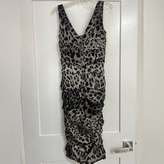 Authentic Dolce & Gabanna Dress. Worn One Time Only. Size 40 European Size, 6/8 In U.S Gabbana Dress, Dolce Gabbana Dress, One Time, Black Silver, Dolce And Gabbana, Colorful Dresses, Midi Dress, Size 6, Womens Dresses