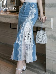 Fashion Long Denim And Lace Fish Tail Skirt For Women Mermaid Style High Waist | eBay Återvinna Jeans, Denim Shorts Outfit, Denim On Denim, Denim Ideas, Fishtail Skirt, Couture Mode, Frayed Jeans, Outfit Jeans, Jeans Diy