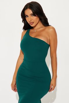 Available In Rust And Hunter. One Shoulder Midi Dress One shoulder Sleeveless Stretch Length = 45" 95% Polyester 5% Spandex Imported | Caryn One Shoulder Midi Dress in Hunter size 3X by Fashion Nova One Shoulder Bodycon Dress, One Shoulder Midi Dress, Dress One Shoulder, Sweater Jumpsuit, Jean Top, Matching Dresses, Dress First, Beauty Women, Fashion Nova