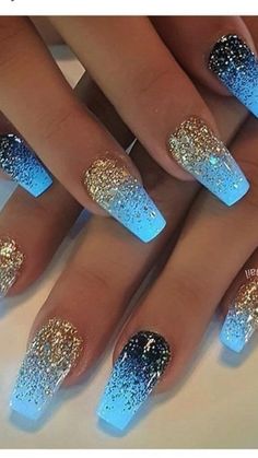 Blue And Gold Nail Designs, Latest Nails, Ocean Nails, Painterly Prints, Nails Styles, Gold Nail Designs, Nails Tips, Gold Nail, Glow Nails