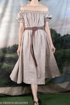 Linen Renaissance Chemise Dress in Natural Tan Beige Sand Linen Nightgown Linen Dress Women's Renaissance Costume Pirate LARP Cosplay - Etsy Vintage Summer Dresses For Cosplay, Vintage Summer Dress For Cosplay, Vintage Corset Dress For Cosplay, Medieval Style Dress For Costume Party, Fitted Medieval Style Summer Dress, Fitted Medieval Summer Dress, Fitted Medieval Dress For Summer, Elegant Corset Dress For Larp, Vintage Medieval Dress For Cosplay