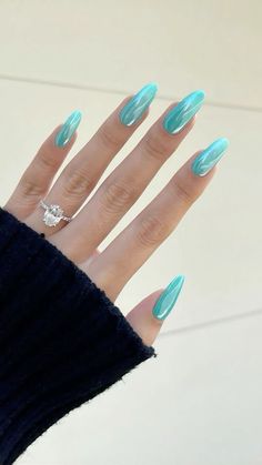 Nail - Nail Art - Nail Design - Nail Inspo Nail Inspo Simple Summer, Beach Nails Aesthetic, Green Nails Inspiration, Beach Inspired Nails, Trendy Beach Nails, Cute Beach Nails, Coastal Nails, Nails Seashell, Nails Inspo Short