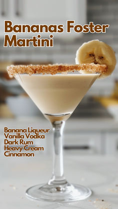 Bananas Foster Martini Long Island Iced Tea Recipe, Cinnamon Cocktail, Banana Foster, Banana Rum, Cocktail Drinks Alcoholic, Bananas Foster, Vanilla Vodka