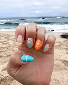 #nail #nails #naildesign #design #nailart #art #summer #summernail Follow & See more post collection in my pin bio, Thank you. Read more inspo & article at Our website. Pretty Beach Nails Summer, Nails Beachy Vibes, Acyrilics Nails Beach, Cute Nails Beach Vibe, Nail Art Beach Vacation, Summer Beach Nails Simple, Beach Vac Nails, Summer Nails 2023 Fruit, Cute Travel Nails