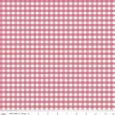 a pink and white checkered background with the height of each square in front of it