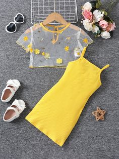 Young Girl Yellow  Sweet Floral Printed Round Neck Regular Sleeve 2pcs/Set For Summer Yellow Casual    Floral  Medium Stretch  Young Girls Clothing, size features are:Bust: ,Length: ,Sleeve Length: Yellow Aesthetic Outfits, Cute Yellow Outfits, Cute Yellow Summer Sleepwear, Teen Clothes One Piece & Sets, Cute Summer Outfits For Girls 9-10, Summer Dresses For Girls 10-12, Cute Clothes For Kids 11-12. No Crop Tops, Girls Party Wear