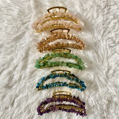 Hair clips with crystal chips winded along the hair clip. Available crystal hair clips include rose quartz, peach moonstone (noted as gold on the options), green aventurine, blue apatite, and amethyst. These are made with genuine crystal chips and are a unique statement and addition to your outfit. Crystal Claw Clip, Crystal Hair Accessories, Crystal Hair Clips, Crystal Chips, Hair Claw Clips, Diy Crystals, Peach Moonstone, Claw Clips, Blue Apatite