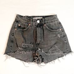 Garage Festival Shorts Size 00/23, Could Also Fit A 0/24 Never Worn By Me, In Good Condition No Flaws Send Me Offers! Garage Shorts, Summer Streetwear Acid Wash Shorts, Acid Wash Summer Shorts, Vintage Dark Wash Shorts, Acid Wash Cotton Shorts, Festival Shorts, Jean Shorts, Garage, Womens Shorts