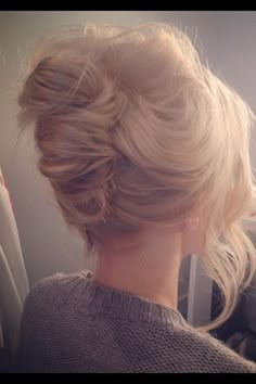 pretty Bridgette Bardot Wedding Hair, French Twist Updo, French Twists, Gala Outfit, French Twist Hair, Popular Haircuts, Bohol, Bridesmaid Hairstyles, French Twist