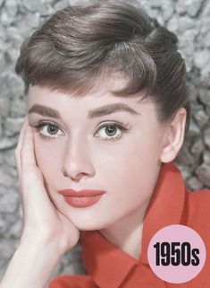 Overdrawn Lips, Vintage Wedding Makeup, Wedding Beauty Routine, Eye Makeup Trends, Audrey Hepburn Makeup, Wedding Makeup Vintage, Wedding Makeup Tutorial, Braut Make-up