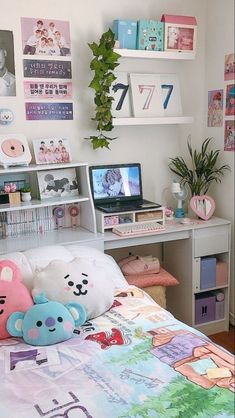 Cute Kawaii Things To Buy For Aesthetic Kawaii Room Kpop Picket Fan Display, Pop Culture Bedroom, Room Aesthetic Simple, Kawaii Gamer Room, Room Ideas Kawaii, Spring House Decorations, Aesthetic Korean Room, Korean Room Aesthetic