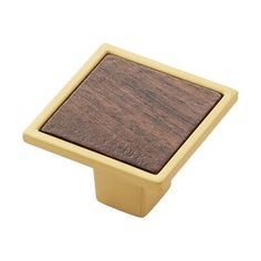 an image of a wooden square knob