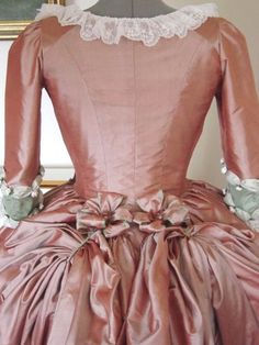 Georgian Dress, Historical Gowns, Rococo Fashion