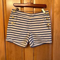 Brand New With Tags! Adorable Striped Sailor Shorts With Anchor Button Details! Sailor Shorts, Pirate Woman, Party Dress Short, Saint Tropez, Ladies Tops Fashion, Sweater And Shorts, Striped Shorts, Summer Dresses For Women, High Waisted Shorts