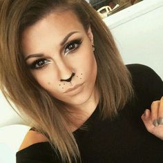 Leopard Makeup Halloween, Lion Makeup, Beautiful Halloween Makeup, Hairstyles Halloween, Leopard Halloween, Halloween Hairstyles