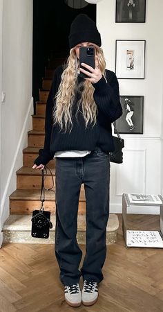 Edgy Look, Jeans Black, New Outfits, Winter Fashion, Black Jeans, Clothes, Black