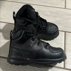 Brand New, Never Worn. No Box Euc Smoke Free Home Toddler Size 7 Nike Black Boots For Outdoor Activities, Black Non-slip Boots For Outdoor Activities, Black Non-slip High-top Boots, Black Round Toe Boots For School, Boots For Streetwear With Round Toe, Black Non-slip Lace-up Boots, Nike Black High-top Boots, Non-slip Sports Boots With Round Toe, Nike Non-slip Sneakers For School