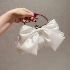 Bridal Clutch Purse, Clutches Purse, Dinner Banquet, Bridal Clutches, Prom Dinner, Best Gift For Women, Bow Clutch, Purse Chain, Wedding Purse