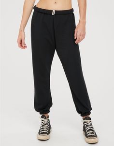 OFFLINE By Aerie OTT Fleece Jogger Aerie Clothing, Boot Cut Leggings, Offline By Aerie, Fashion Joggers, Fleece Joggers, Celebrity Outfits, Jogger Sweatpants, American Eagle Outfitters Jeans, The Studio