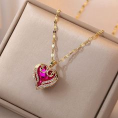 Barbie Swan Lake Necklace, Spiritual Necklaces, Expensive Rings, Ocean Heart, Hearts Design, Romantic Jewellery, Magical Jewelry, Pretty Necklaces