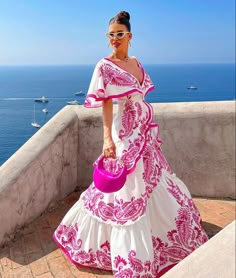 Mexican Wedding Outfit, Mexican Party Outfit, Suit For Ladies, Long Dresses For Women, Fall Family Photo Outfits, Midi Party Dress, Female Clothes, Top Wedding Dresses, Mexican Dresses