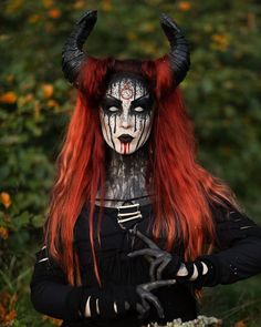 Black Demon Costume Women, Women's Scary Halloween Costumes, Witch Woman Costume, Demon Horns Costume, Gothic Demon Costume, Witch Sfx Makeup, Demon Woman Costume, Satanic Witch Makeup