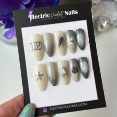 Six The Musical Nail Art, All Too Well Nails, Taylor Swift Press On Nails, Taylor Swift Debut Inspired Nails, Tortured Poets Department Nails, Taylor Swift Inspired Nails Ttpd