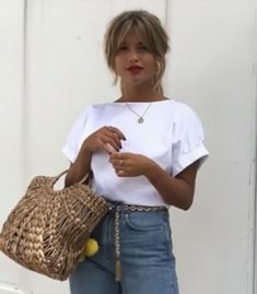 Summer Bangs Hairstyles, Short Thick Curtain Bangs, Spring Haircuts 2023 Medium, Styling Short Bangs, Updo With Bangs, Hair Envy, Great Hair, Hair Dos