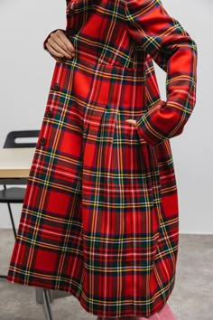 Designs For Dresses, Winter Outfits Women, Coats And Jackets, Winter Outfit, Fashion Items, Christmas Time, Tartan, Fashion Ideas