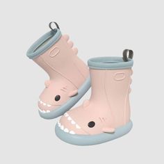 Features: Slip-on Chunky sole Round toe Ucute shark pattern design Material: PVC Women Rain Boots, Shark Head, Cartoon Shark, Costume Bags, Shark Pattern, Rain Shoes, Womens Rain Boots, Sunglass Chain, Animal Cartoon