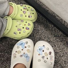 Yeojin Fab, Styling Crocs, Blue Crocs, Shoe Inspo, Material Girls, Pretty Shoes, Dream Clothes