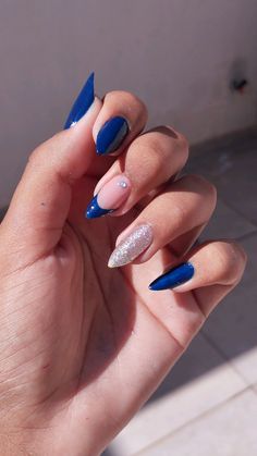 Nail Growth Tips, Elegant Touch Nails, Stilleto Nails Designs, Nail Growth, Hot Nails, Manicure Y Pedicure, Heart Nails, Nail Decorations