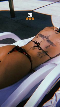 Eve Tattoo, Girl Back Tattoos, Line Work Tattoo, Discreet Tattoos, Hot Tattoos, Dope Tattoos, Simplistic Tattoos, Piercing Tattoo, Creative Tattoos