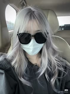 Wavy Gray Hair, Silver Hair Ideas, Kpop Hair Color, Grey Hair Color, Anime Hair, Hair Dye Colors