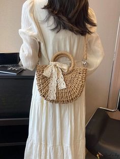 Bird in Bag - Stylish Rattan Weave Beach Bag: A Perfect Blend of Fashion and Functionality Bags For Vacation, Woven Beach Bags, Straw Purse, Beach Necessities, Rattan Weave, Beach Stuff, Straw Beach Bag, Vintage Skull, Bag Summer