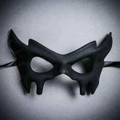 This Beautiful Masquerade Mask Can Be A Display Piece Or Worn Using Ribbon Attached On Each Side Of The Face. Covers Full Face As Devil With Your Costume. The Mask Has A Matte Black Surface That Allow You To Paint Your Own Design On The Mask. Color: Black Usm-W7353-Bk Face Mask Masquerade, Masquerade Couple, Half Skull Face, Masquerade Men, Red Masquerade Mask, Masquerade Mask Black, Black Masquerade Mask, Skull Face Mask, Devil Halloween