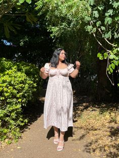 Plus Size Minimalist Outfits, Curvy Outfits Summer, Minimalist Outfits, Fits Inspo, Summer Fits, Comfy Fashion, Cute Fits, Outfits Summer