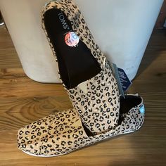 Ships Same Day Smoke Free Home Toms Alpargata Cheetah Canvas Alpargata Slip-On Brown Leopard Print Toms Sandals, Toms Flats, Leopard Wedges, Striped Espadrilles, Slip On Espadrilles, Leather Brogues, Wedge Ankle Boots, Black Wedge Sandals, White Shoes Women