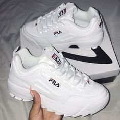 Nike Sneakers Women, Girly Shoes, Aesthetic Shoes, Dream Shoes, Trendy Shoes