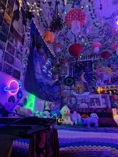 a room filled with lots of lights and stuffed animals