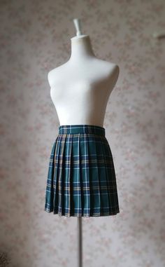 Green Plaid Skirt Outfit, Plaid Skirt Plus Size, High Waisted Plaid Skirt, Pleated School Skirt, Pleated Plaid Skirt, Skirt School, Green Plaid Skirt, Plaid Skirt Outfit, School Skirt