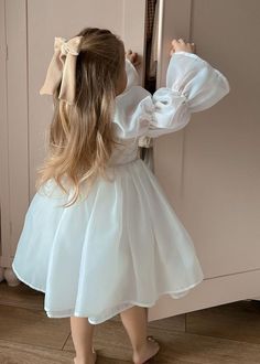 Aesthetic On A Budget, Rich Mom Aesthetic, Color Ponytail, White Frock, Rich Mom, Ponytail Clip, Mom Aesthetic, Large Bow, Clip Hair